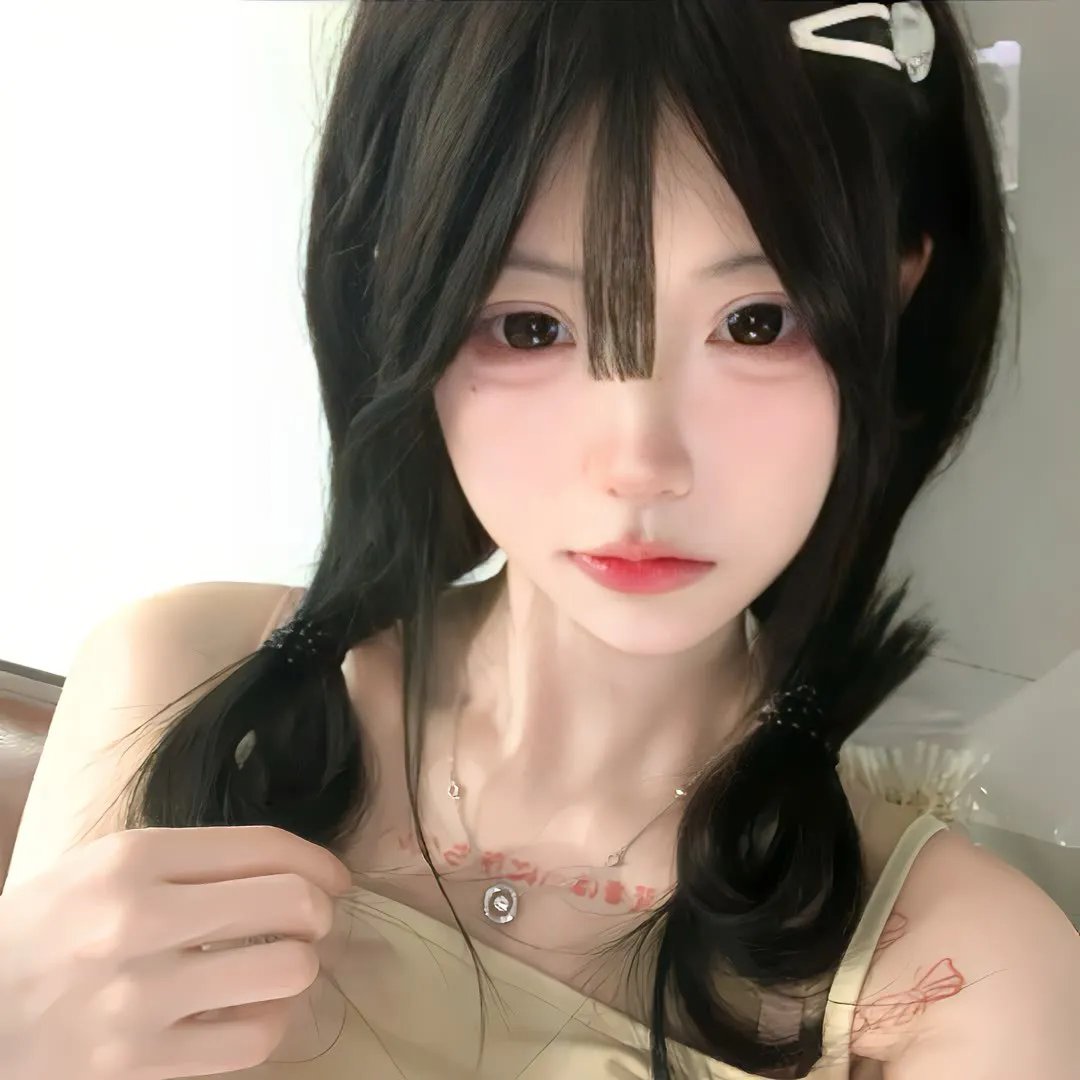 小象西娜 封面